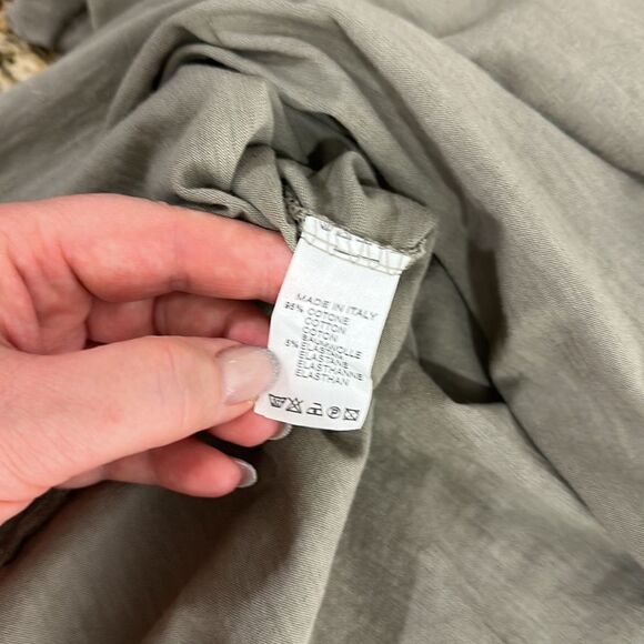 Made In Italy Olive Green V-neck Raw Edge Tunic Top One Size - Picture 5 of 7